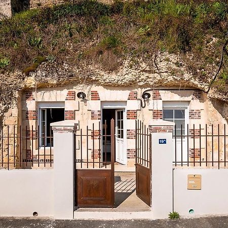 La Cavee Du Coteau, Petit Cocon Troglodytique Villa Vouvray Luaran gambar